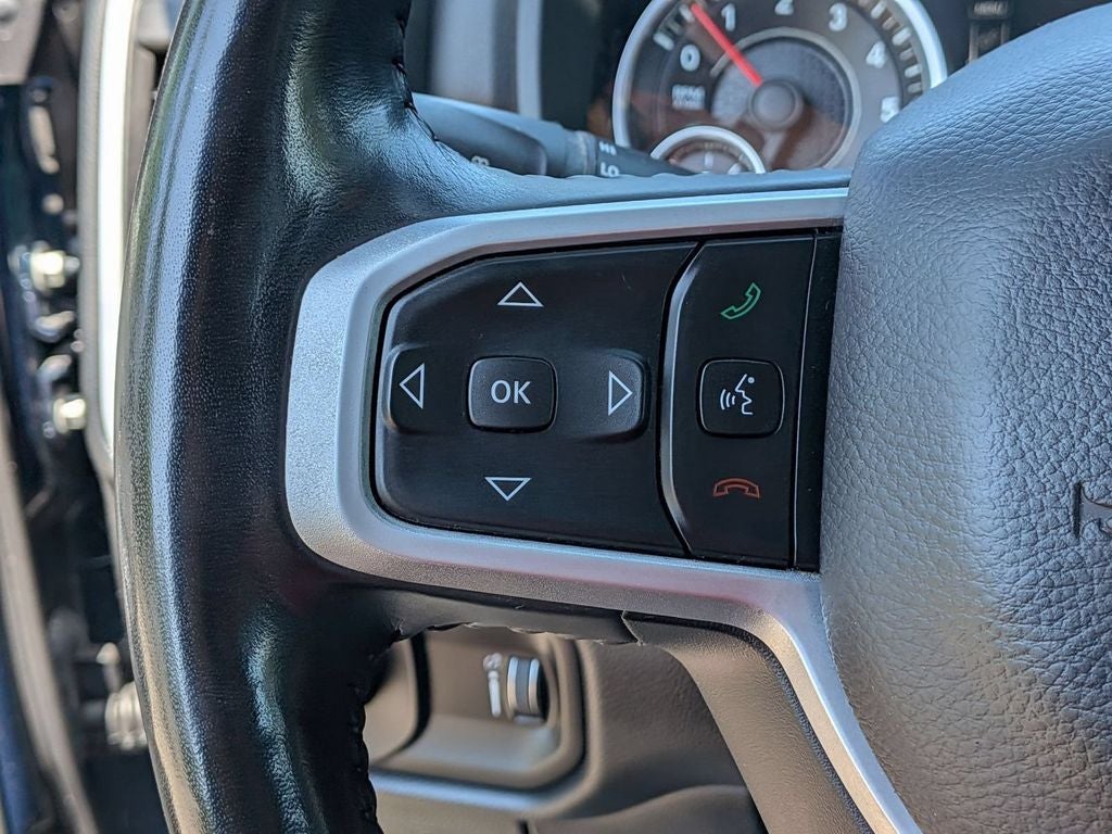 2021 RAM 1500 Big Horn Crew Cab 4x4 5'7' Box