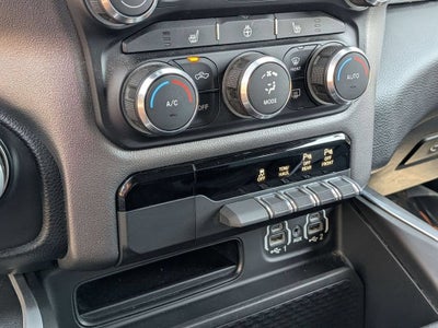 2021 RAM 1500 Big Horn Crew Cab 4x4 5'7' Box