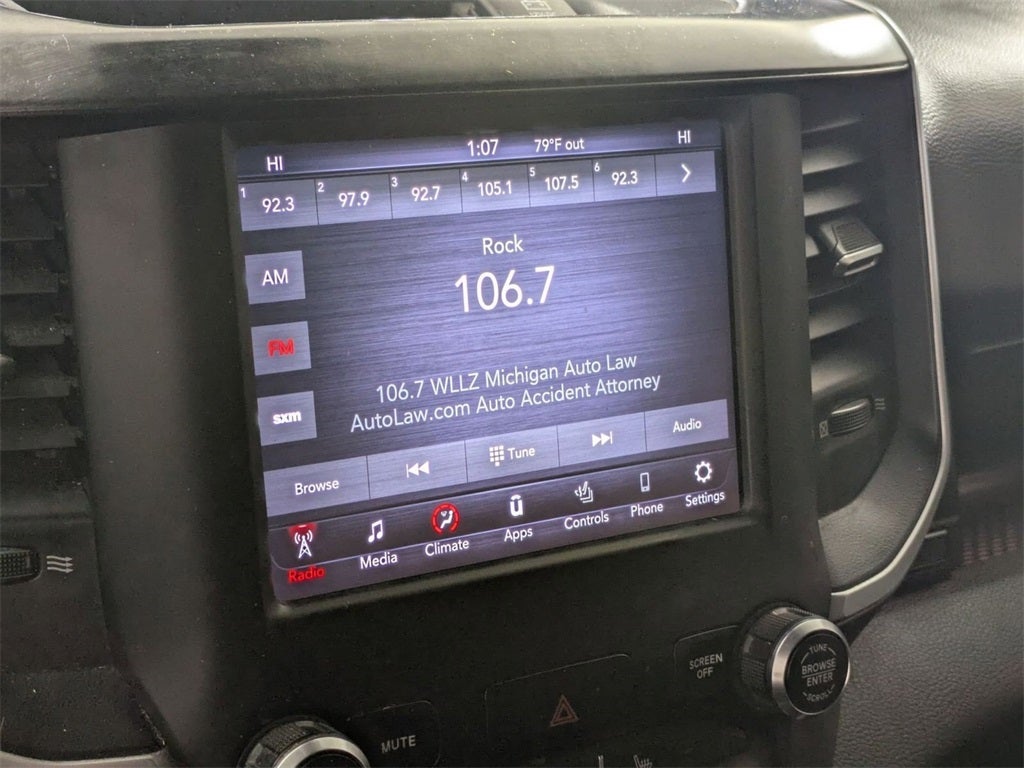 2021 RAM 1500 Big Horn Crew Cab 4x4 5'7' Box