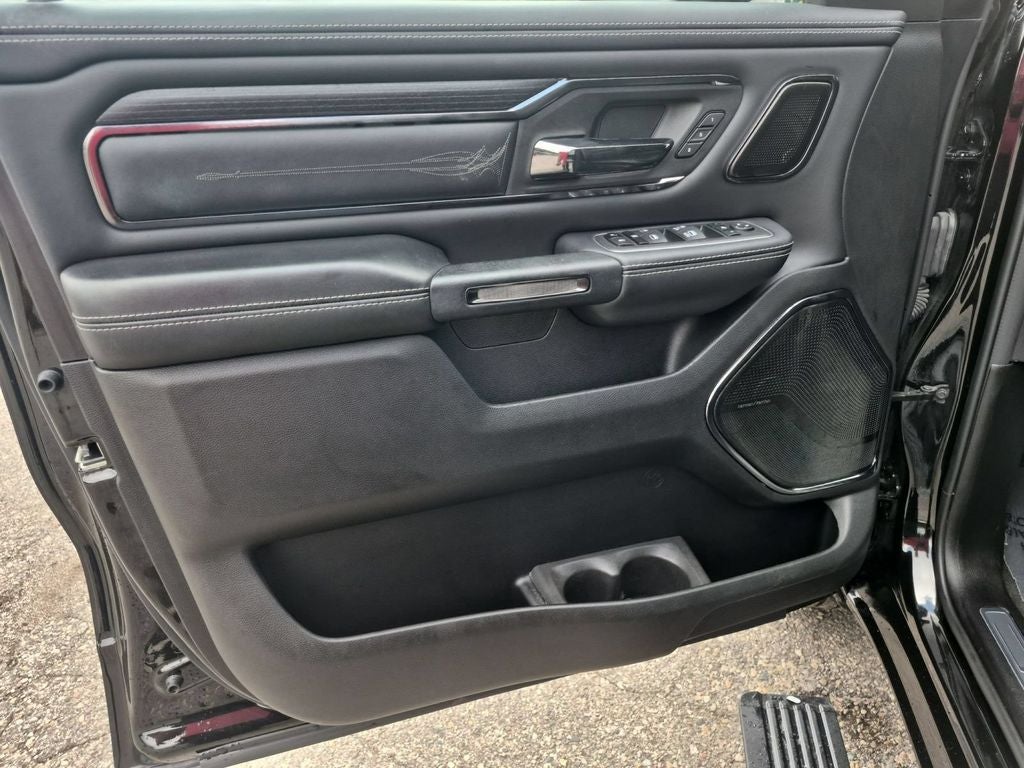 2024 RAM 1500 Limited Crew Cab 4x4 5'7' Box