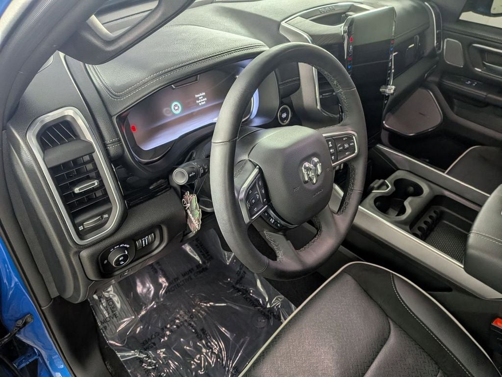 2026 RAM 1500 Laramie Crew Cab 4x4 5'7' Box