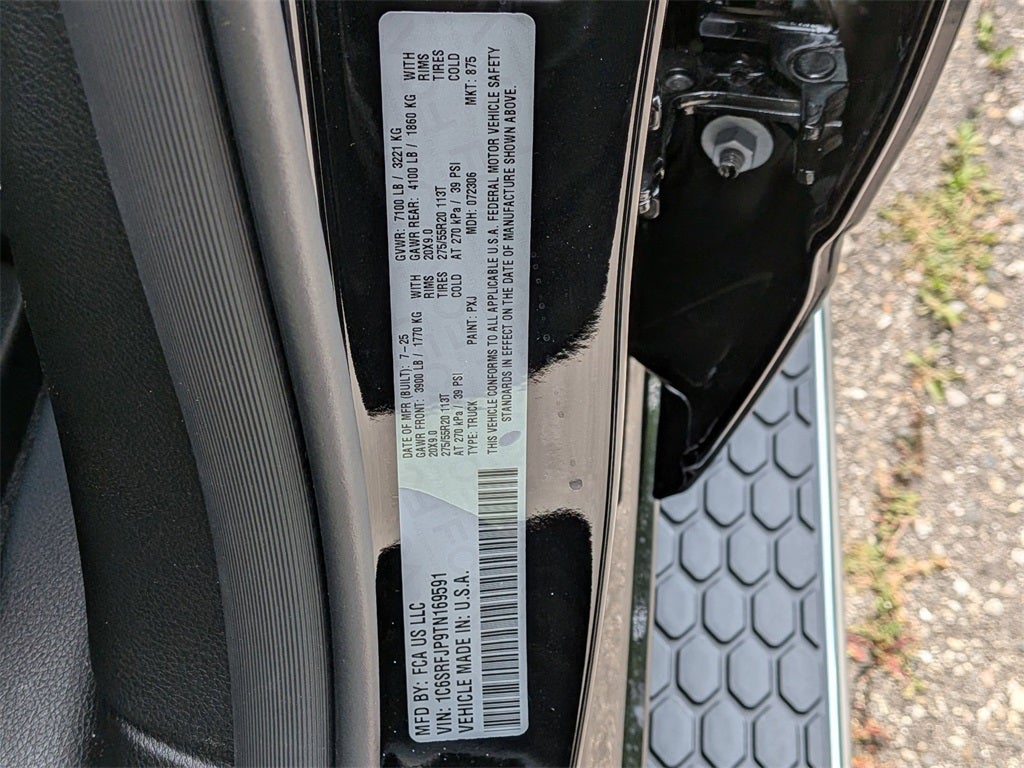 2026 RAM Ram 1500 RAM 1500 LARAMIE CREW CAB 4X4 5'7' BOX