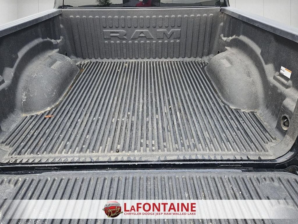 2023 RAM 1500 Laramie Crew Cab 4x4 5'7' Box