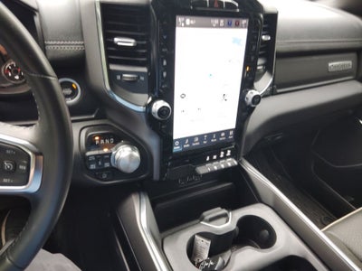 2024 RAM 1500 Laramie Crew Cab 4x4 5'7' Box