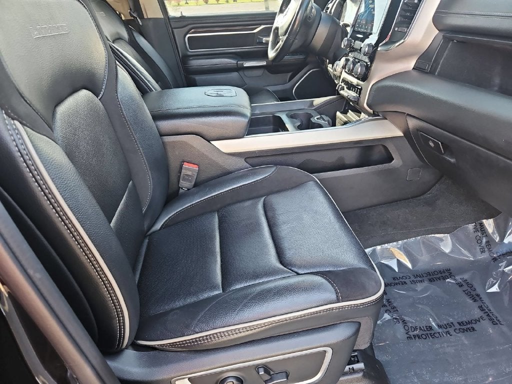 2021 RAM 1500 Laramie Crew Cab 4x4 5'7' Box