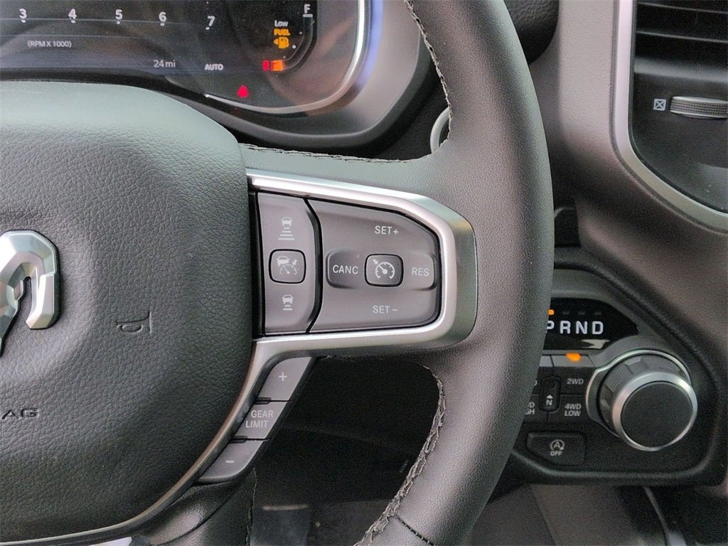 2026 RAM Ram 1500 RAM 1500 BIG HORN CREW CAB 4X4 6'4' BOX