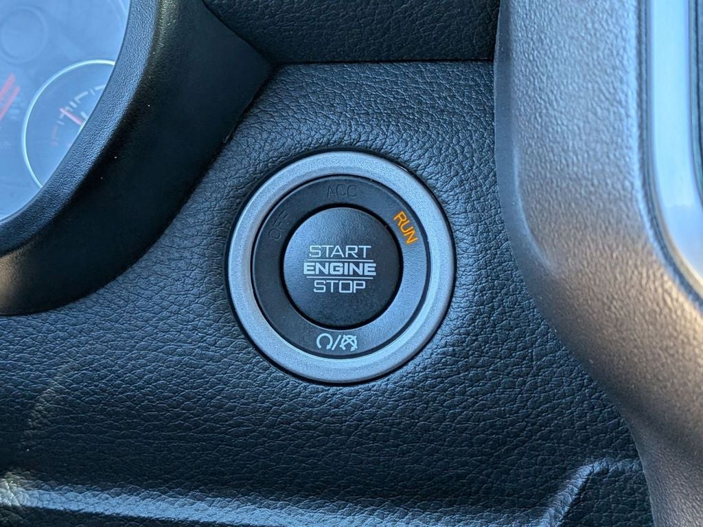 2023 RAM 1500 Big Horn Crew Cab 4x4 6'4' Box