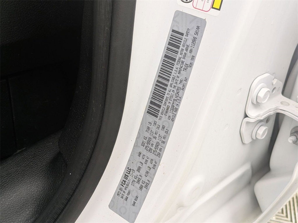 2020 RAM 1500 Big Horn Crew Cab 4x4 6'4' Box