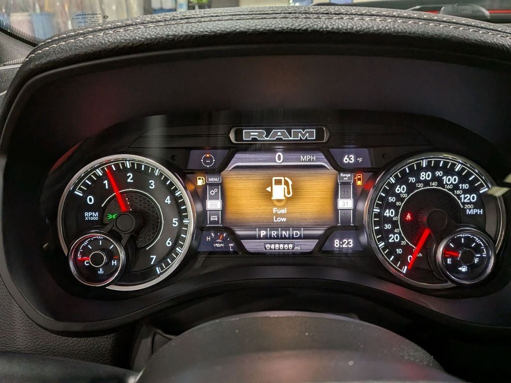 2022 RAM 1500 Laramie Crew Cab 4x4 6'4' Box
