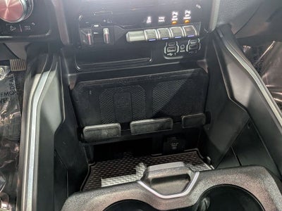 2022 RAM 1500 Laramie Crew Cab 4x4 6'4' Box