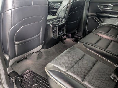 2021 RAM 1500 Laramie Crew Cab 4x4 6'4' Box