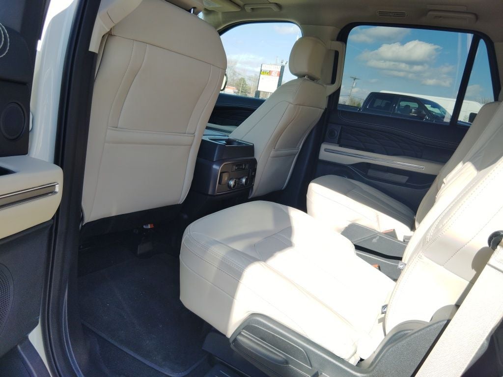 2024 Ford Expedition Platinum