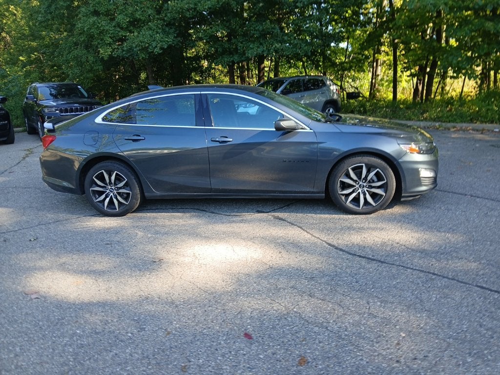2020 Chevrolet Malibu FWD RS