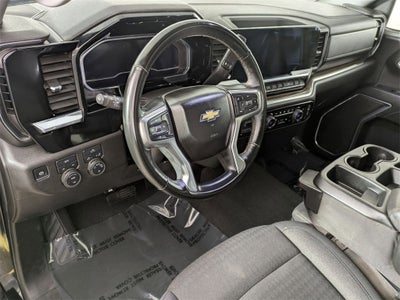 2025 Chevrolet Silverado 1500 4WD LT