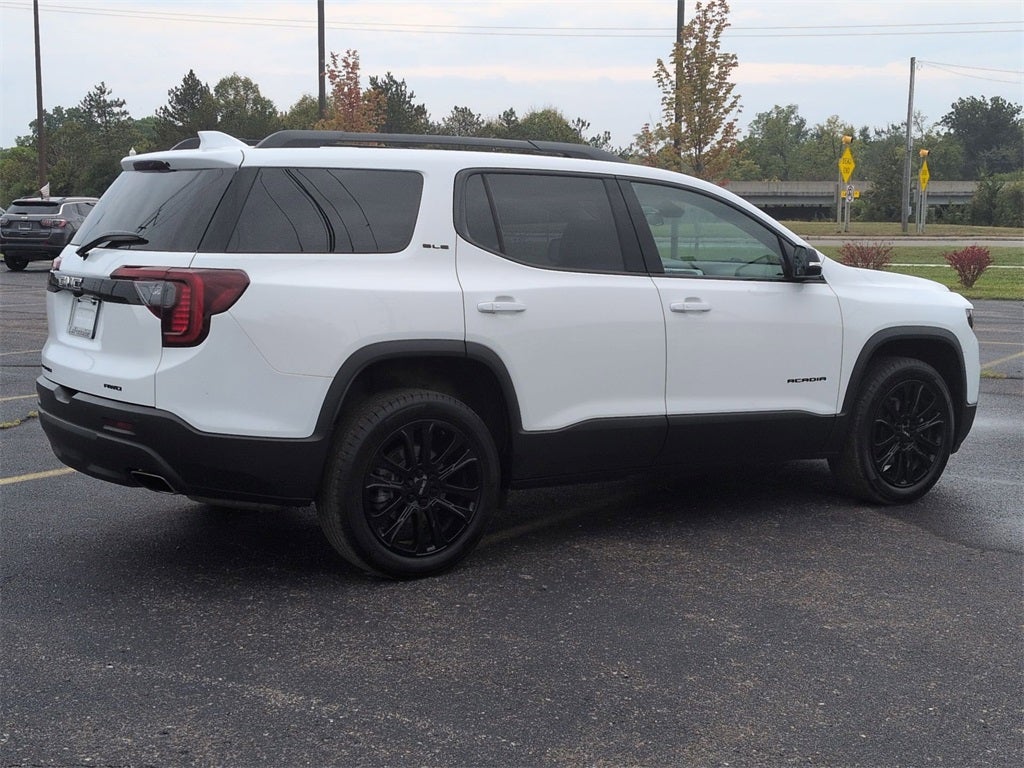 2023 GMC Acadia AWD SLE