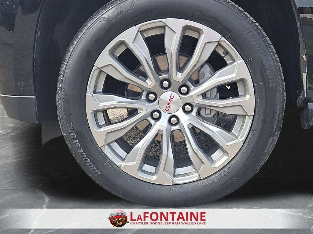 2024 GMC Yukon XL 4WD Denali