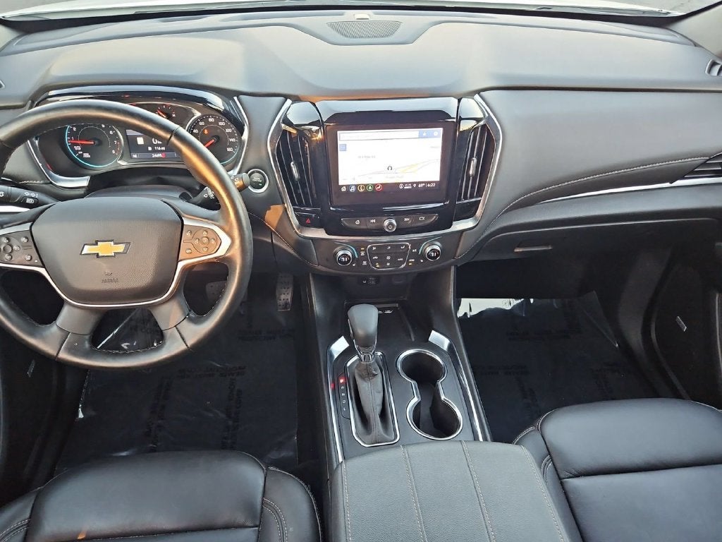 2023 Chevrolet Traverse AWD LT Leather