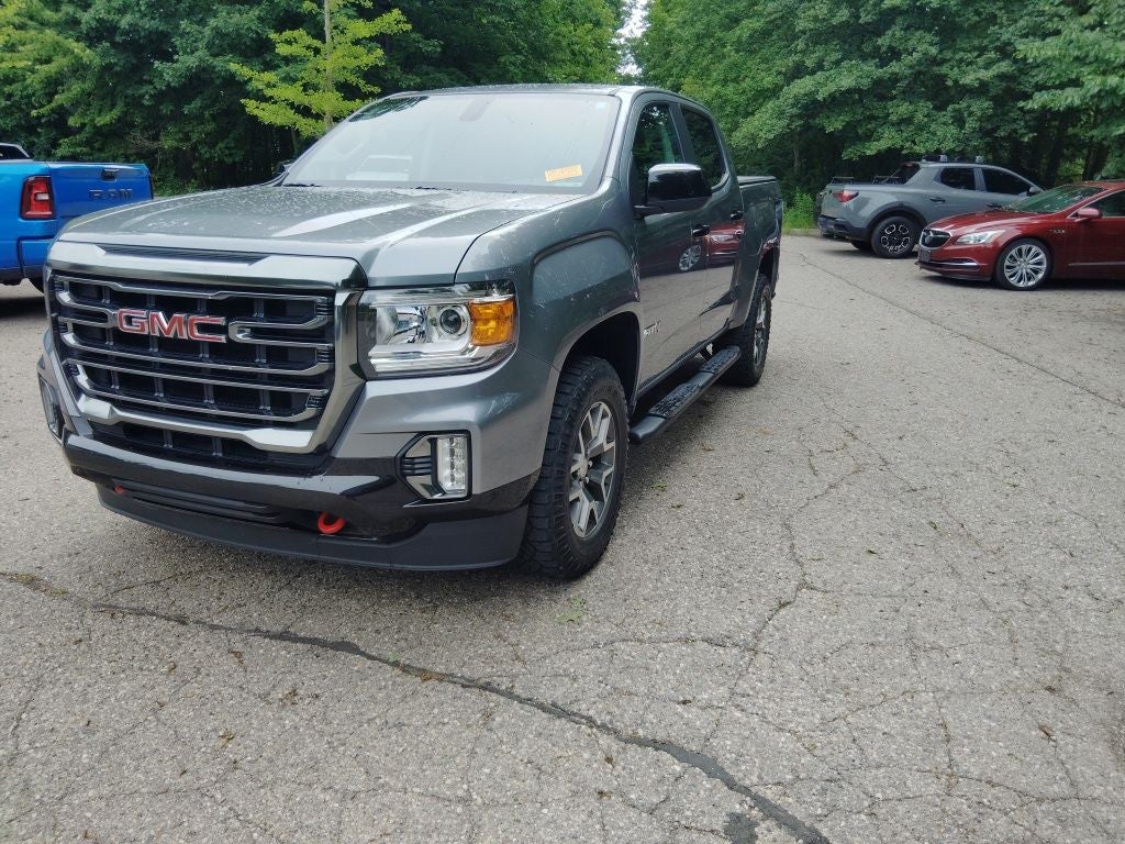 2022 GMC Canyon 4WD Crew Cab Short Box AT4 - Leather