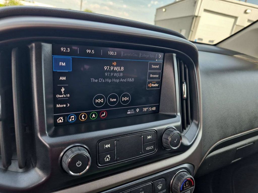 2022 GMC Canyon 4WD Crew Cab Short Box AT4 - Leather