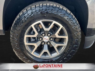 2022 GMC Canyon 4WD Crew Cab Short Box AT4 - Leather