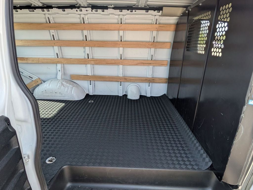 2024 GMC Savana Cargo RWD 2500 Regular Wheelbase Work Van