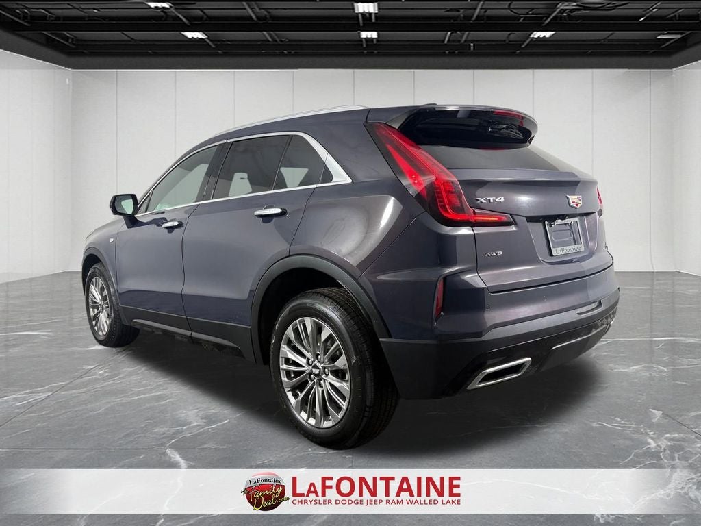 2025 Cadillac XT4 AWD Premium Luxury