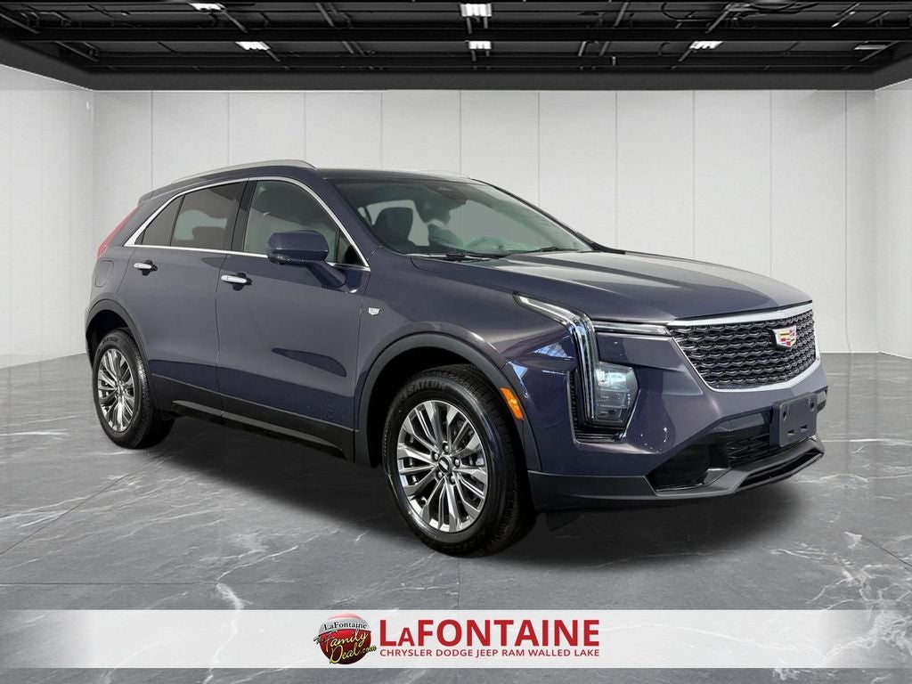 2025 Cadillac XT4 AWD Premium Luxury
