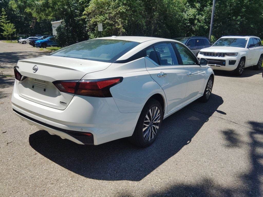 2025 Nissan Altima 2.5 SV