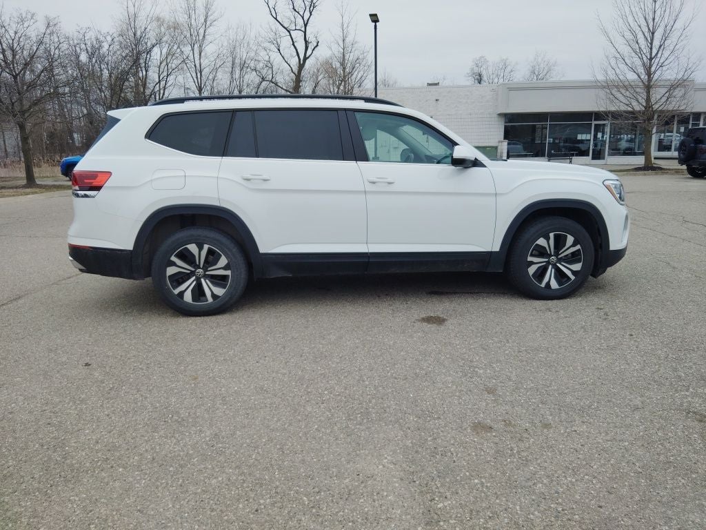 2024 Volkswagen Atlas 2.0T SE