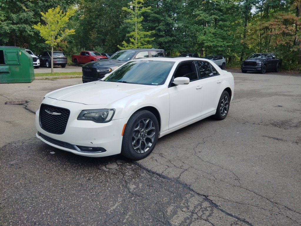 2016 Chrysler 300 S