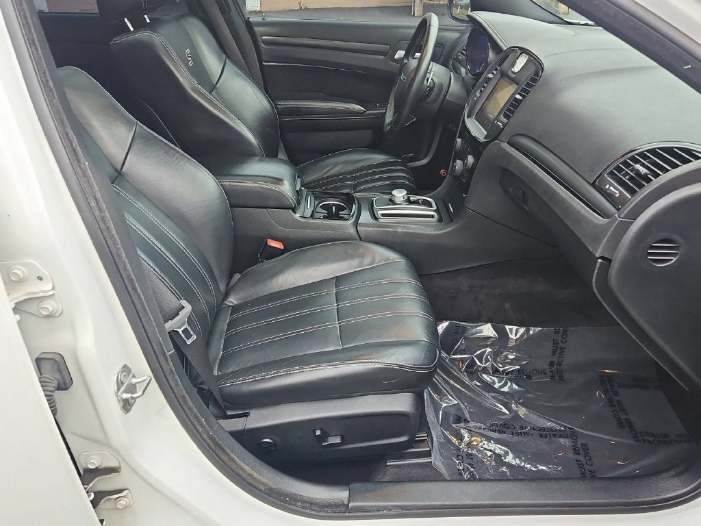 2016 Chrysler 300 300S