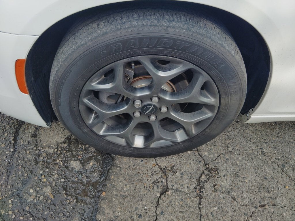 2016 Chrysler 300 S