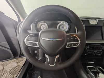 2023 Chrysler 300 Touring-L AWD