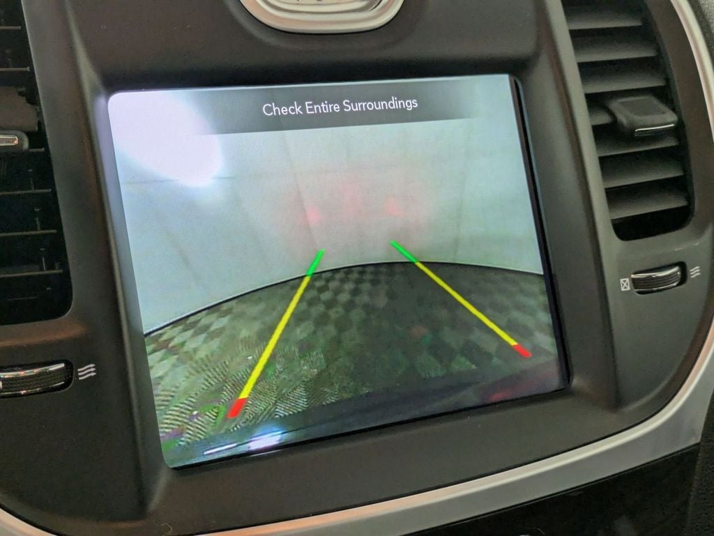 2023 Chrysler 300 Touring-L AWD