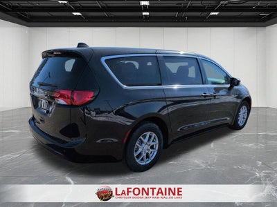 2026 Chrysler Voyager VOYAGER LX