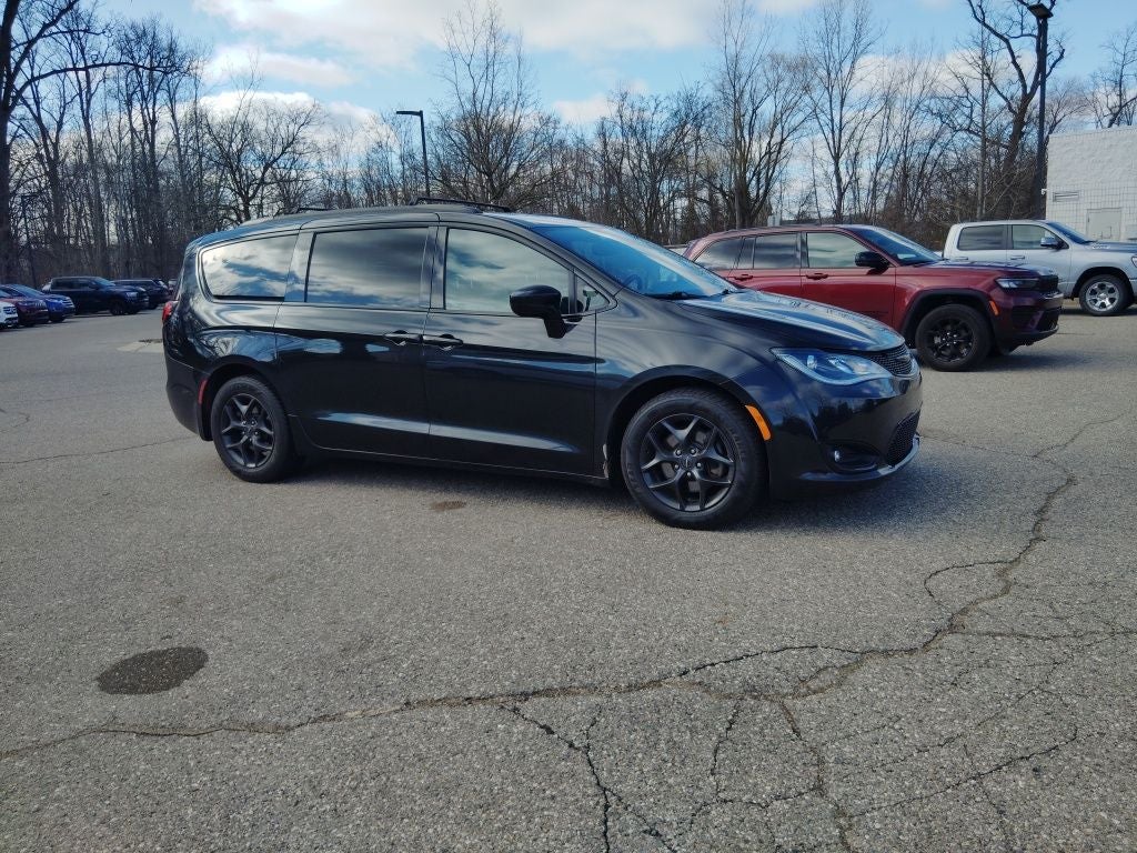 2018 Chrysler Pacifica Touring L Plus