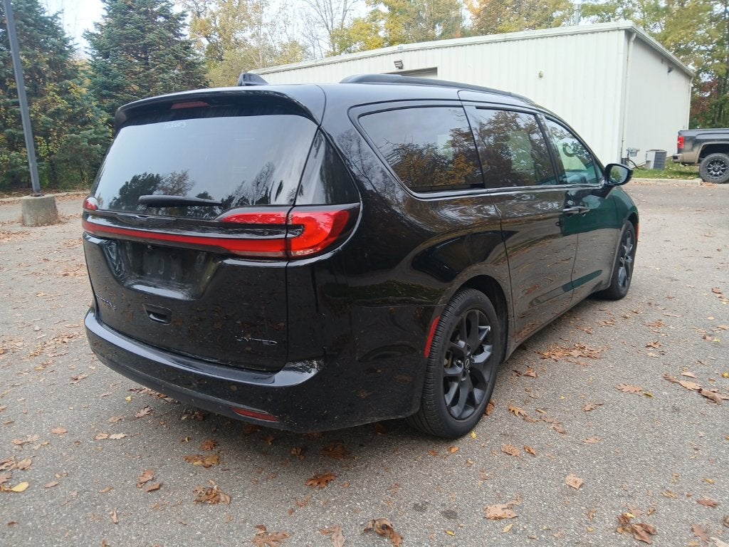 2026 Chrysler Pacifica Limited