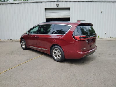 2022 Chrysler Pacifica Limited