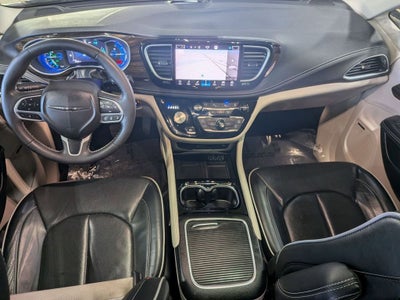 2023 Chrysler Pacifica Hybrid Limited