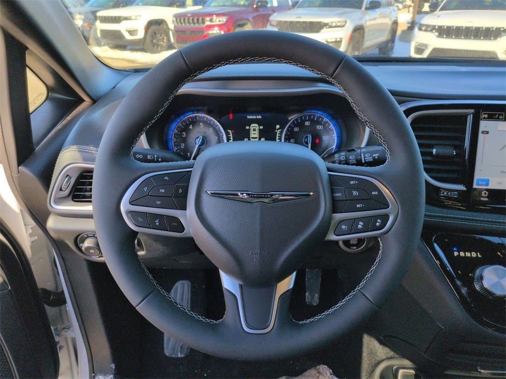 2026 Chrysler Pacifica PACIFICA SELECT AWD