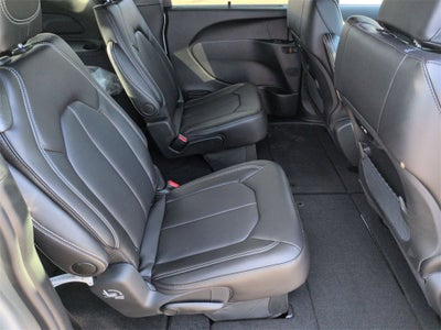 2026 Chrysler Pacifica PACIFICA SELECT AWD