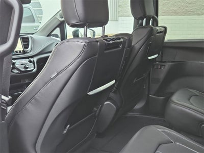 2026 Chrysler Pacifica PACIFICA SELECT AWD