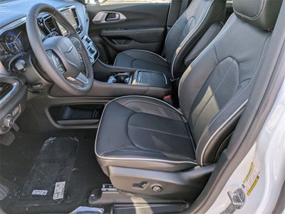 2026 Chrysler Pacifica PACIFICA LIMITED AWD