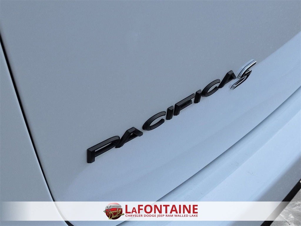 2026 Chrysler Pacifica PACIFICA LIMITED AWD