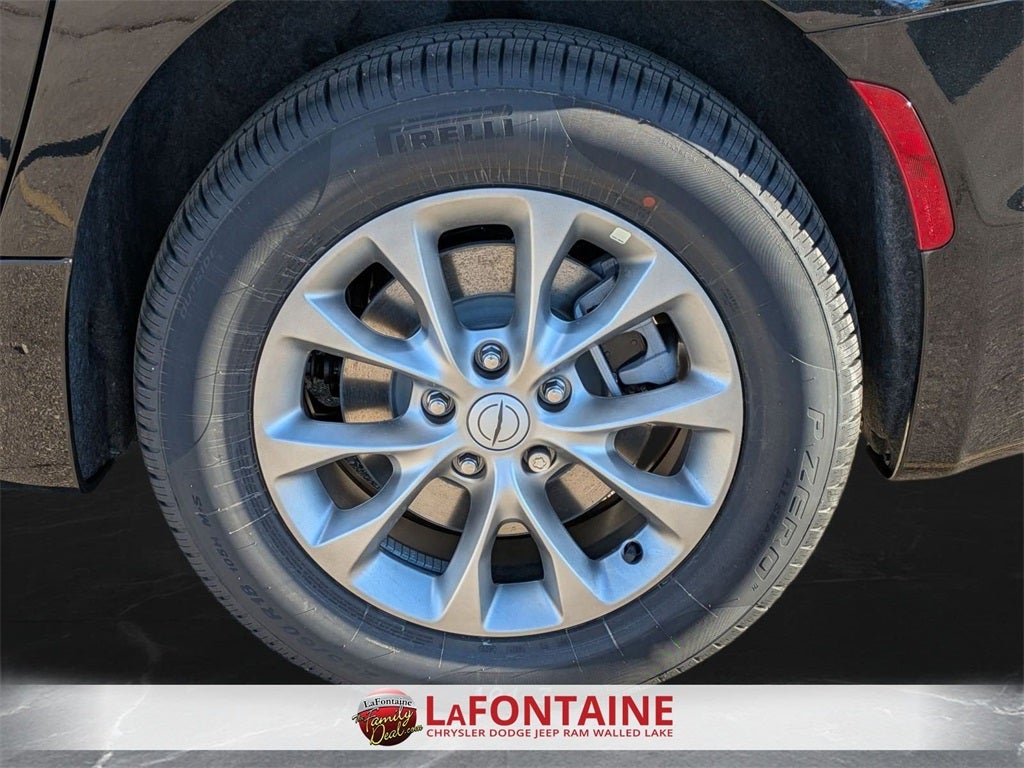 2026 Chrysler Pacifica PACIFICA LIMITED AWD