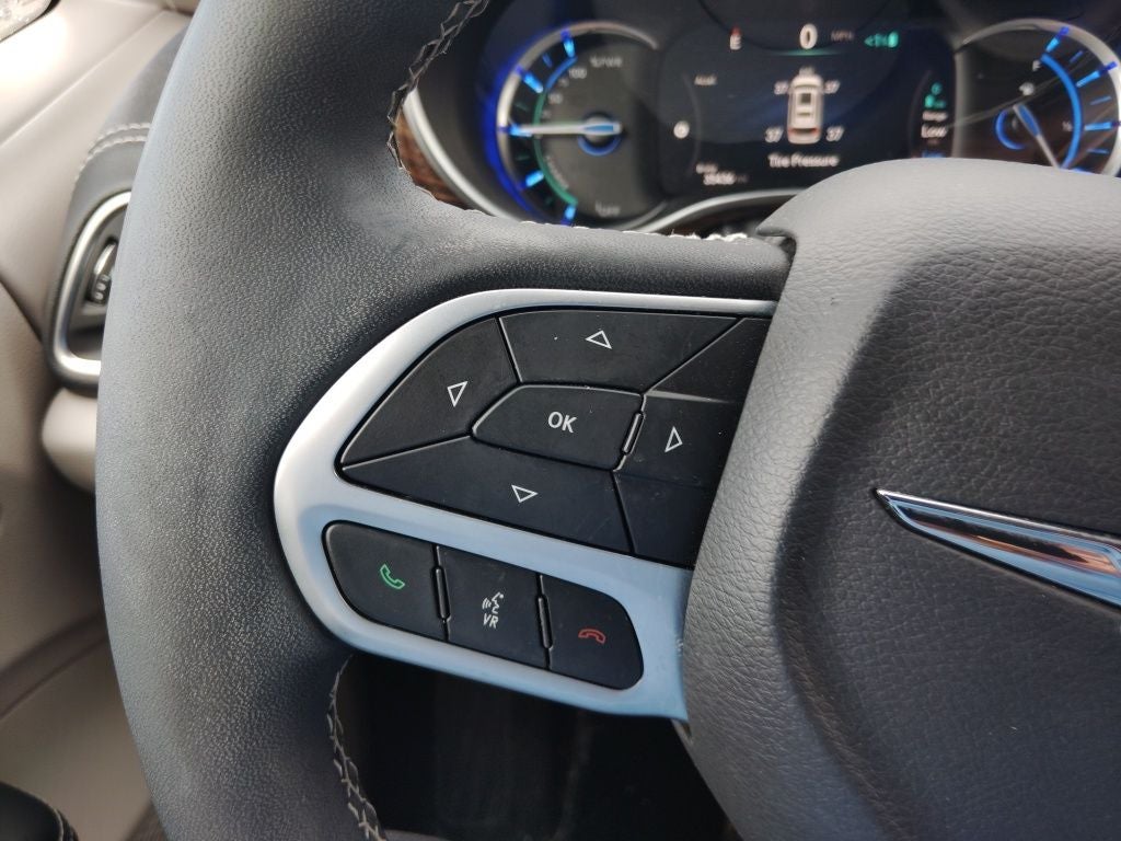 2023 Chrysler Pacifica Limited AWD