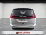 2022 Chrysler Pacifica Limited AWD