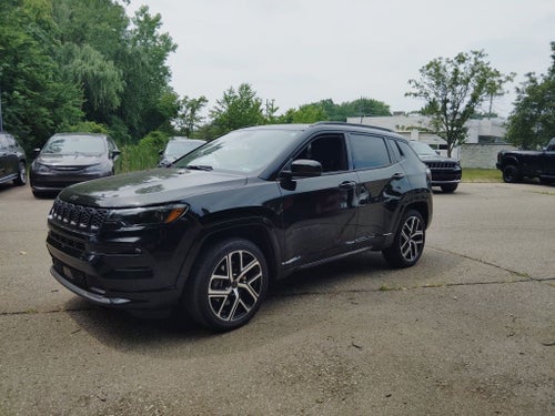 2025 Jeep Compass Limited 4x4