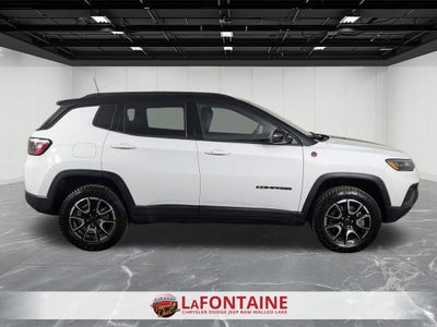 2025 Jeep Compass Trailhawk 4x4
