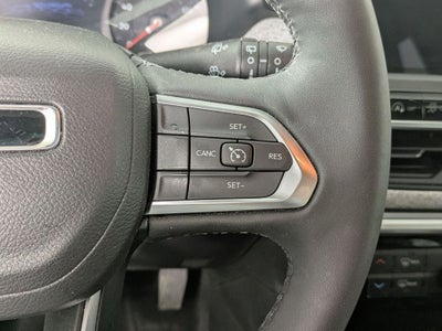 2023 Jeep Compass Latitude Lux FWD